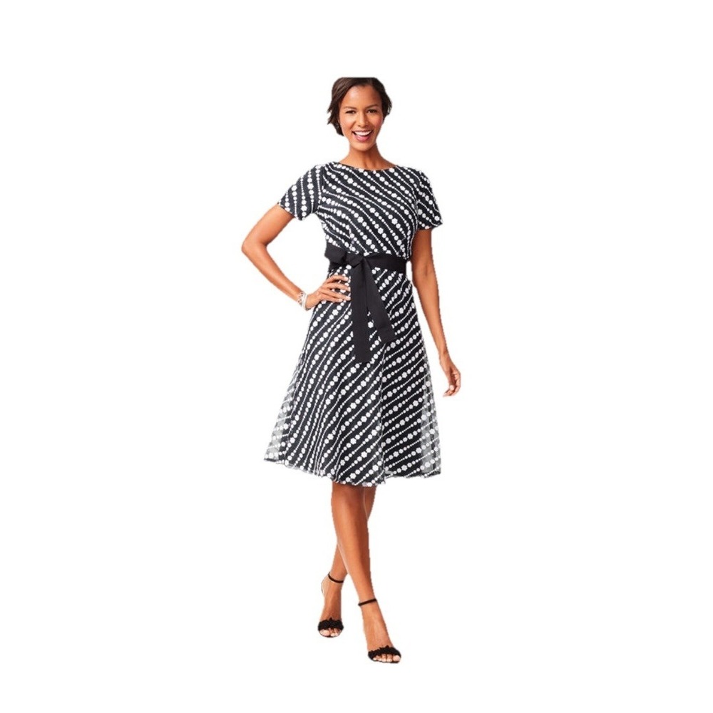 Talbots Fit & Flare Dress 8 Black White Diagonal Lace Belted Short Sleeve Party